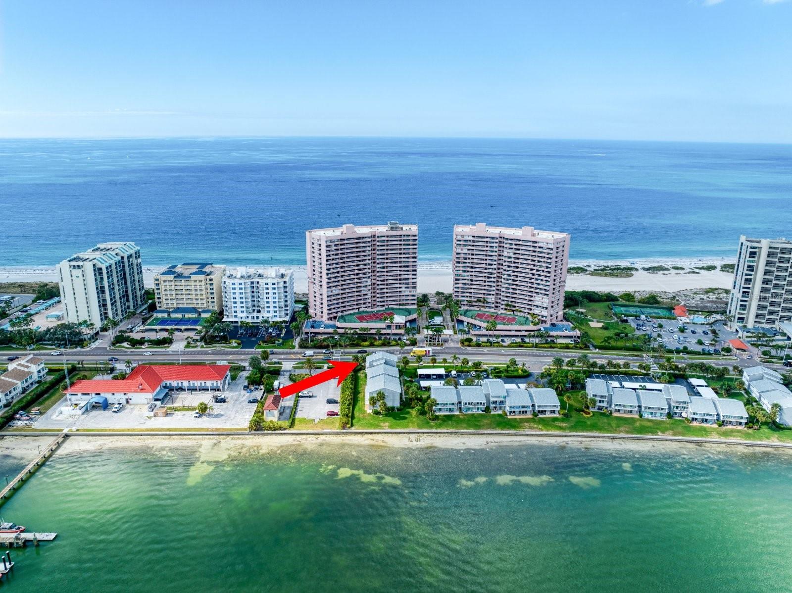 SAND KEY CONDO-BAYSIDE GARDENS III - Residential Lease