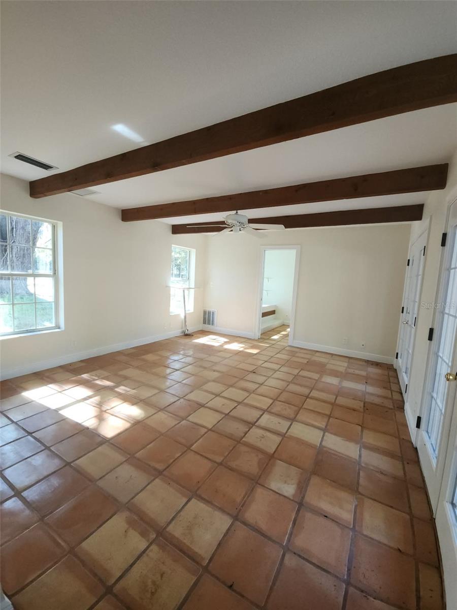 PINNACLE PARK - Residential