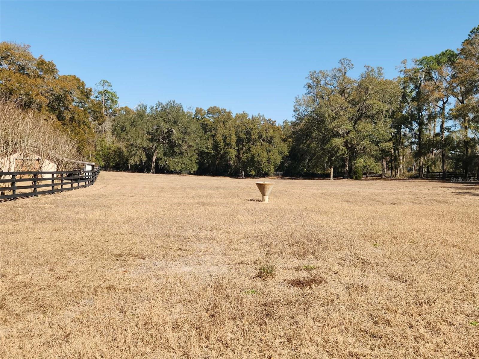 PINNACLE PARK - Residential