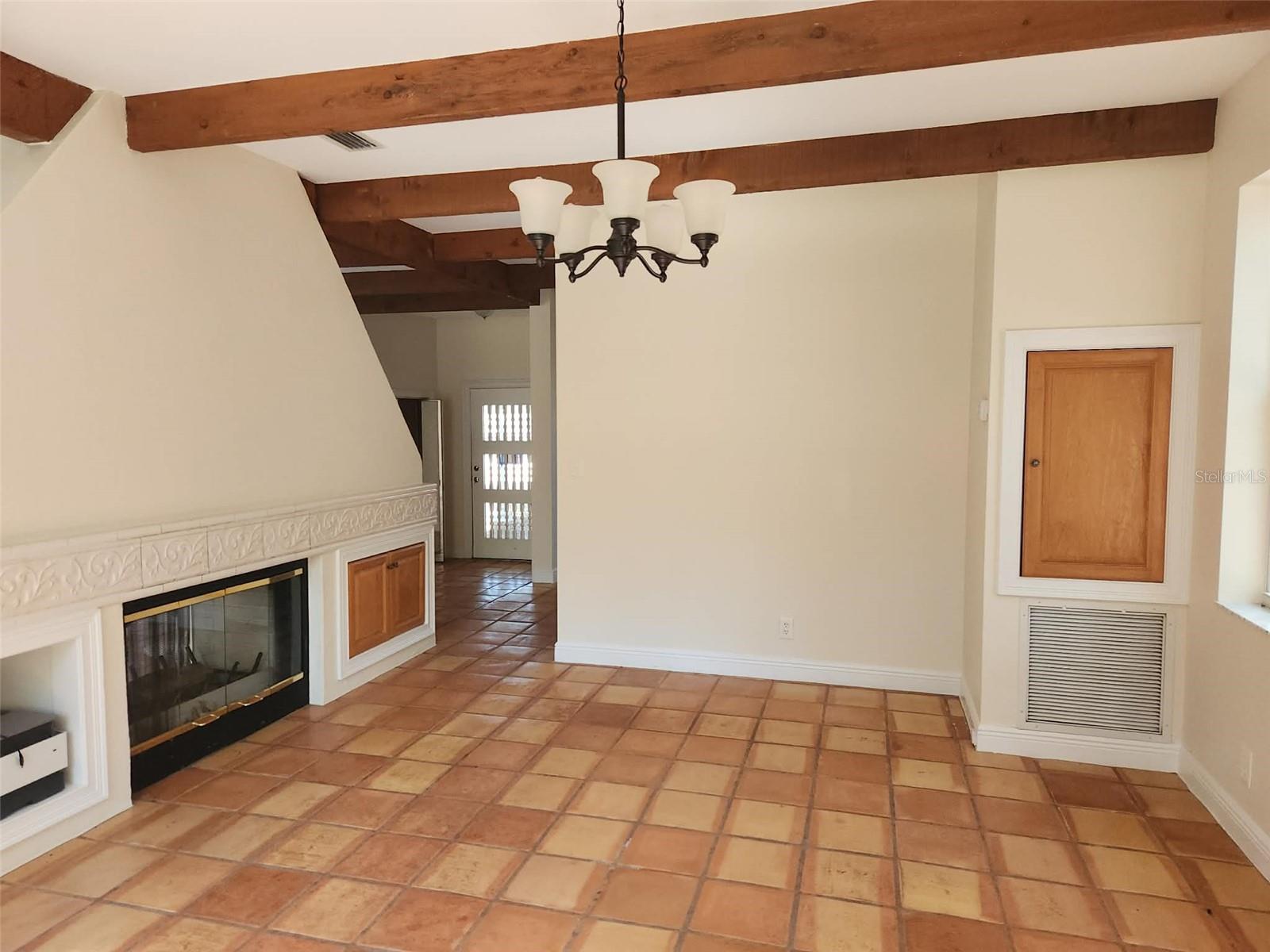 PINNACLE PARK - Residential