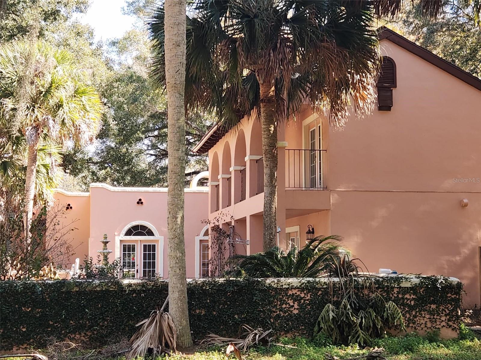 PINNACLE PARK - Residential