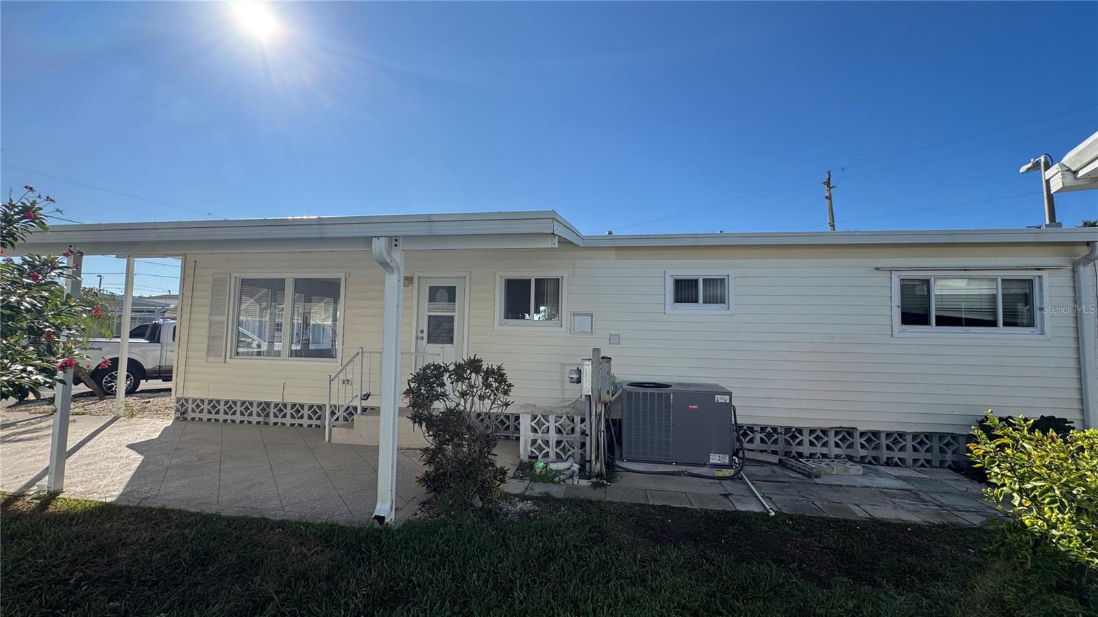 HARBOR LIGHTS MHP CO-OP - Residential