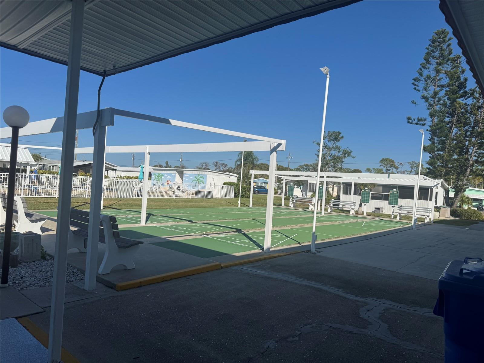 HARBOR LIGHTS MHP CO-OP - Residential