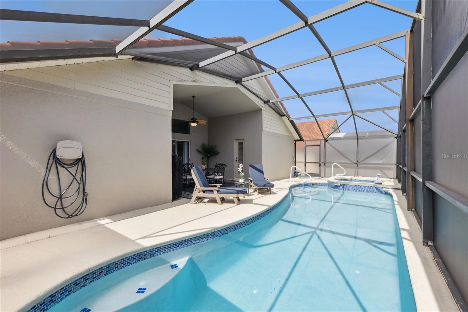 SOLANA - Residential