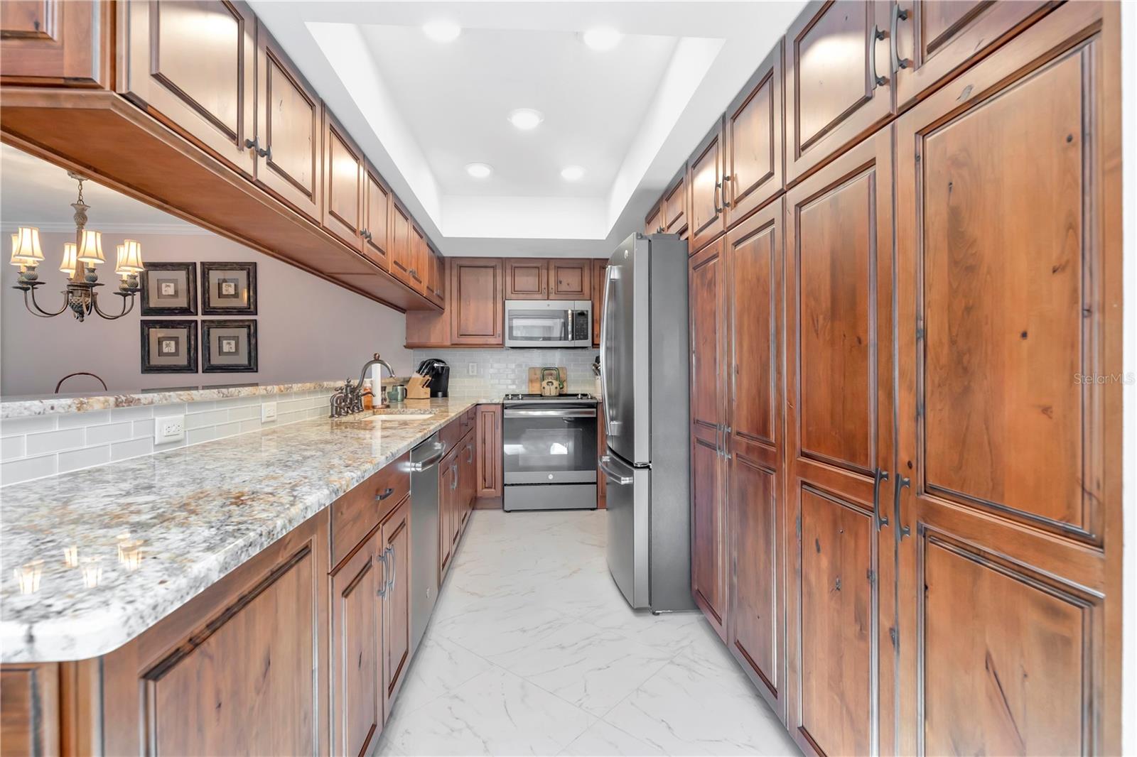 WINDRUSH NORTH-II CONDO - Residential