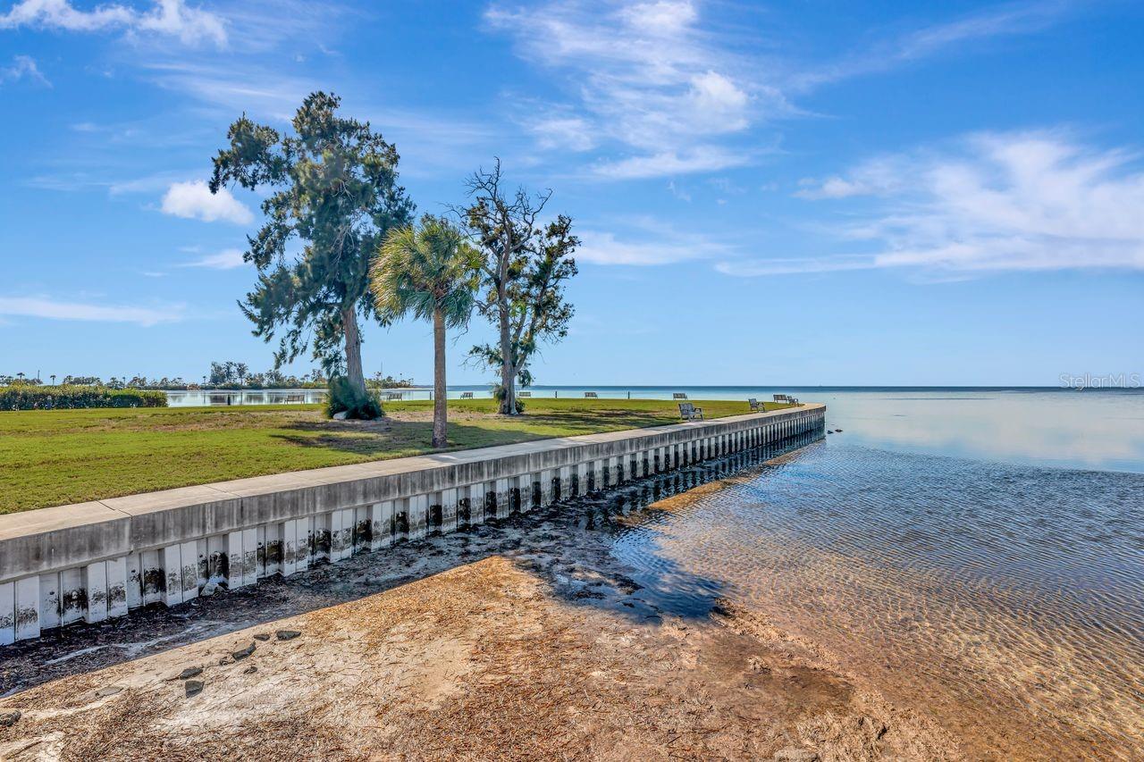 WINDRUSH NORTH-II CONDO - Residential