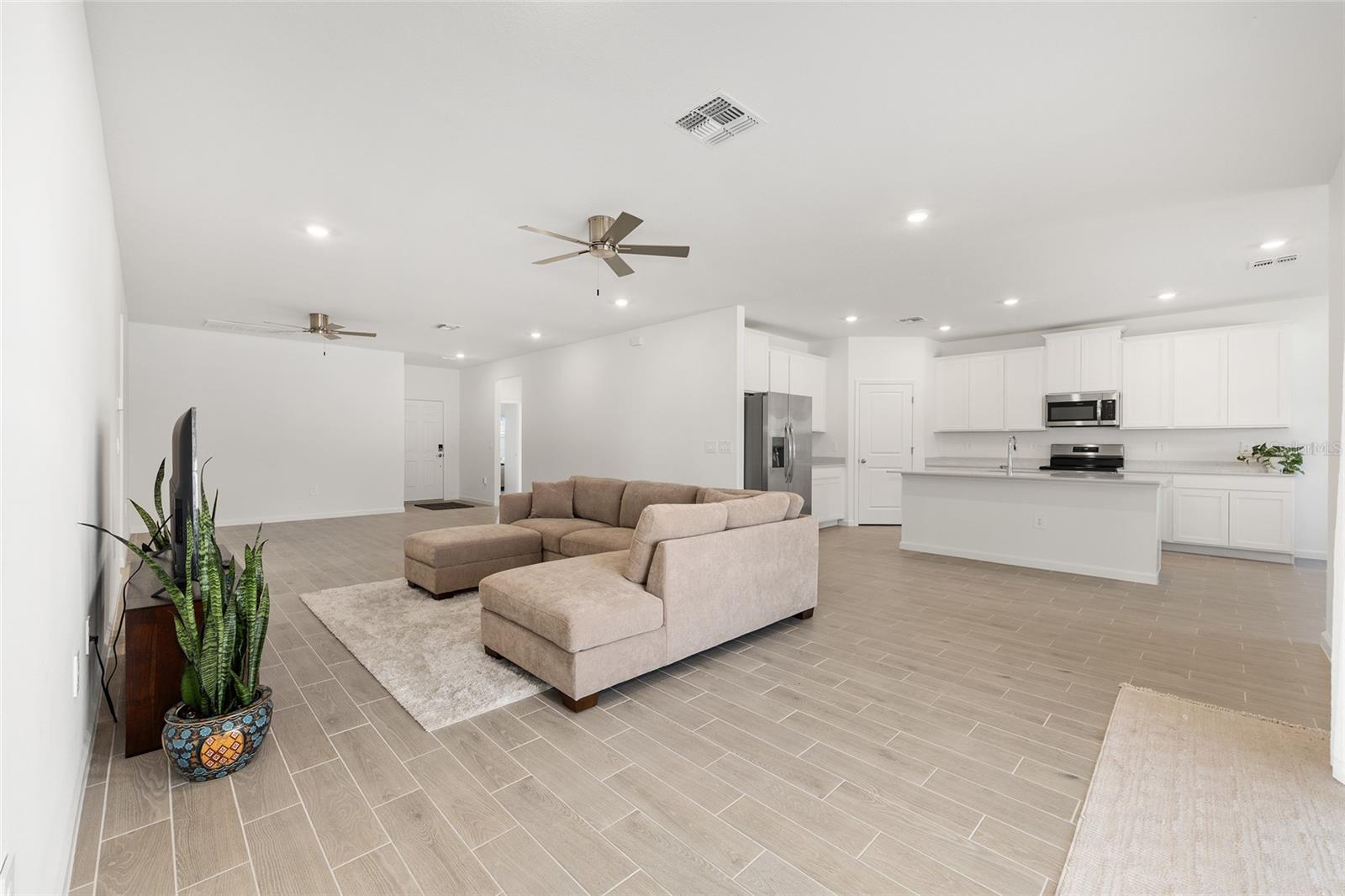 PIONEER RANCH - Residential