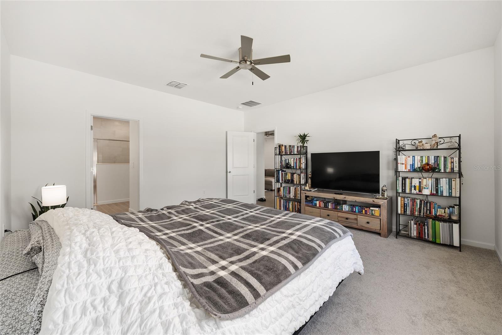 PIONEER RANCH - Residential