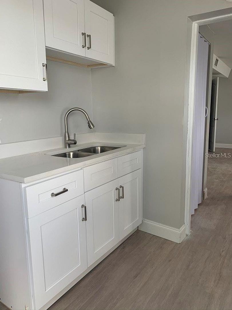 WEST PARK ESTATES UNIT 2 - Residential Lease