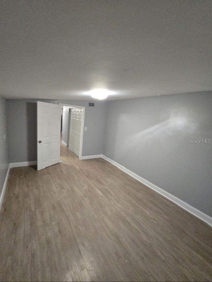 WEST PARK ESTATES UNIT 2 - Residential Lease