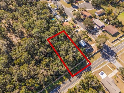 W BERESFORD AVENUE DELAND FL 32720