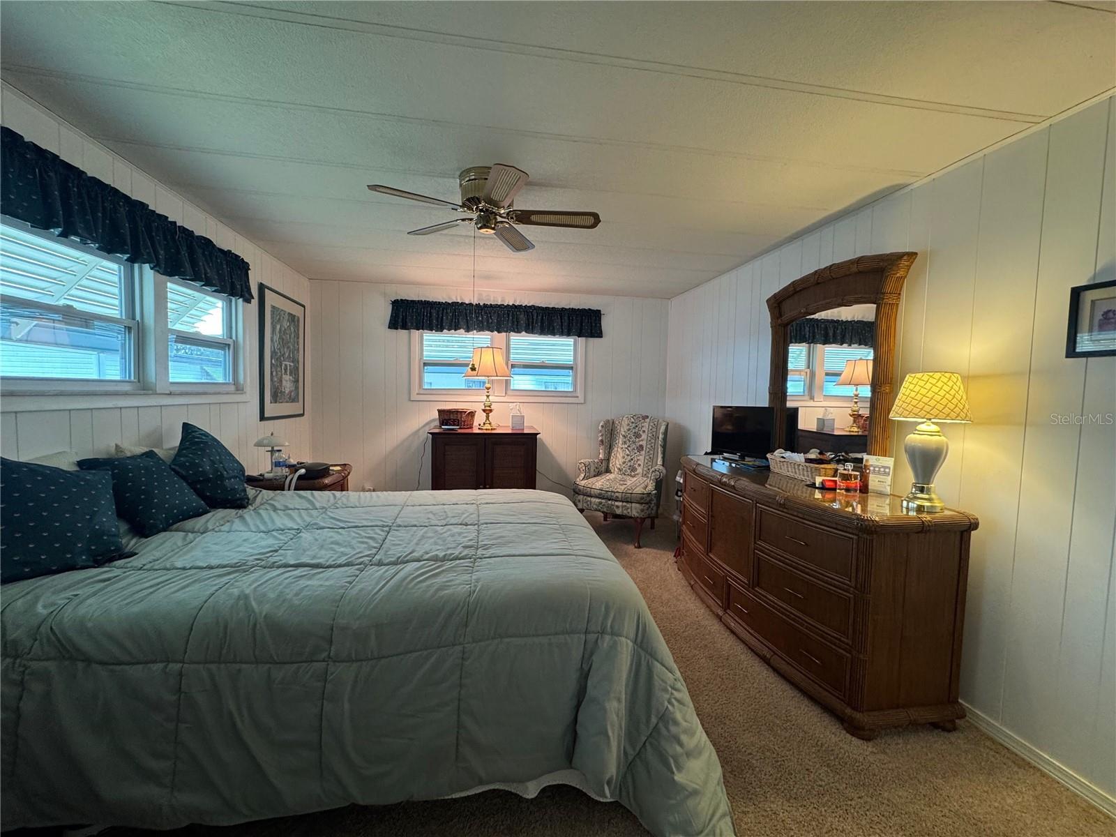 HAWTHORNE AT LEESBURG A COOP - Residential