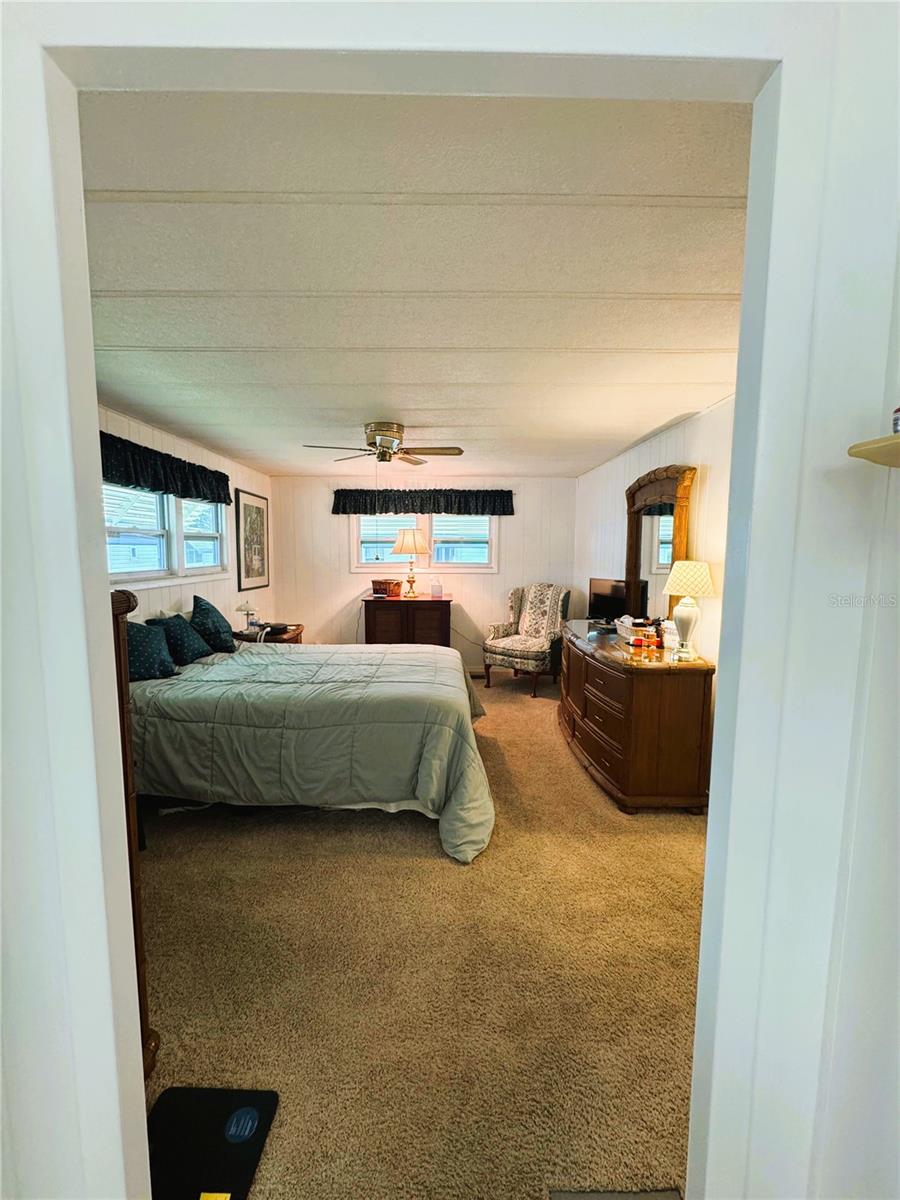 HAWTHORNE AT LEESBURG A COOP - Residential