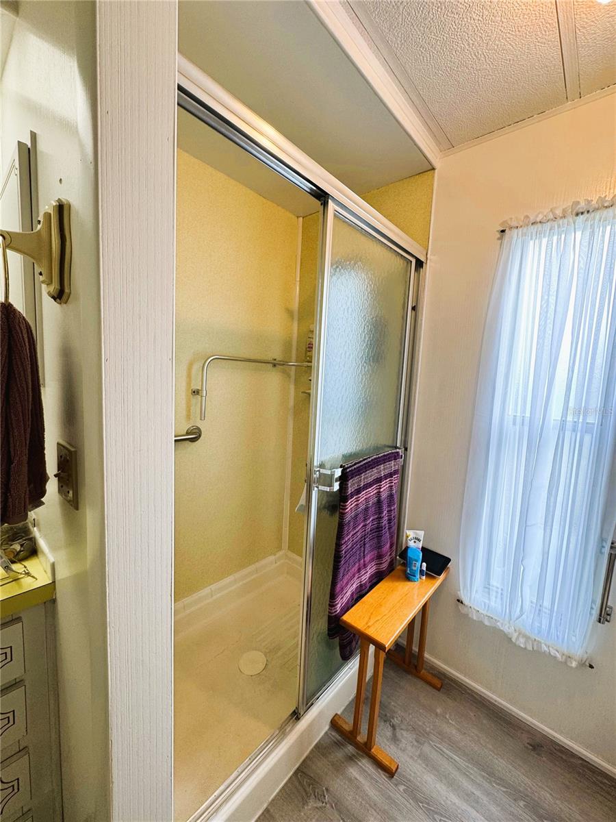 HAWTHORNE AT LEESBURG A COOP - Residential