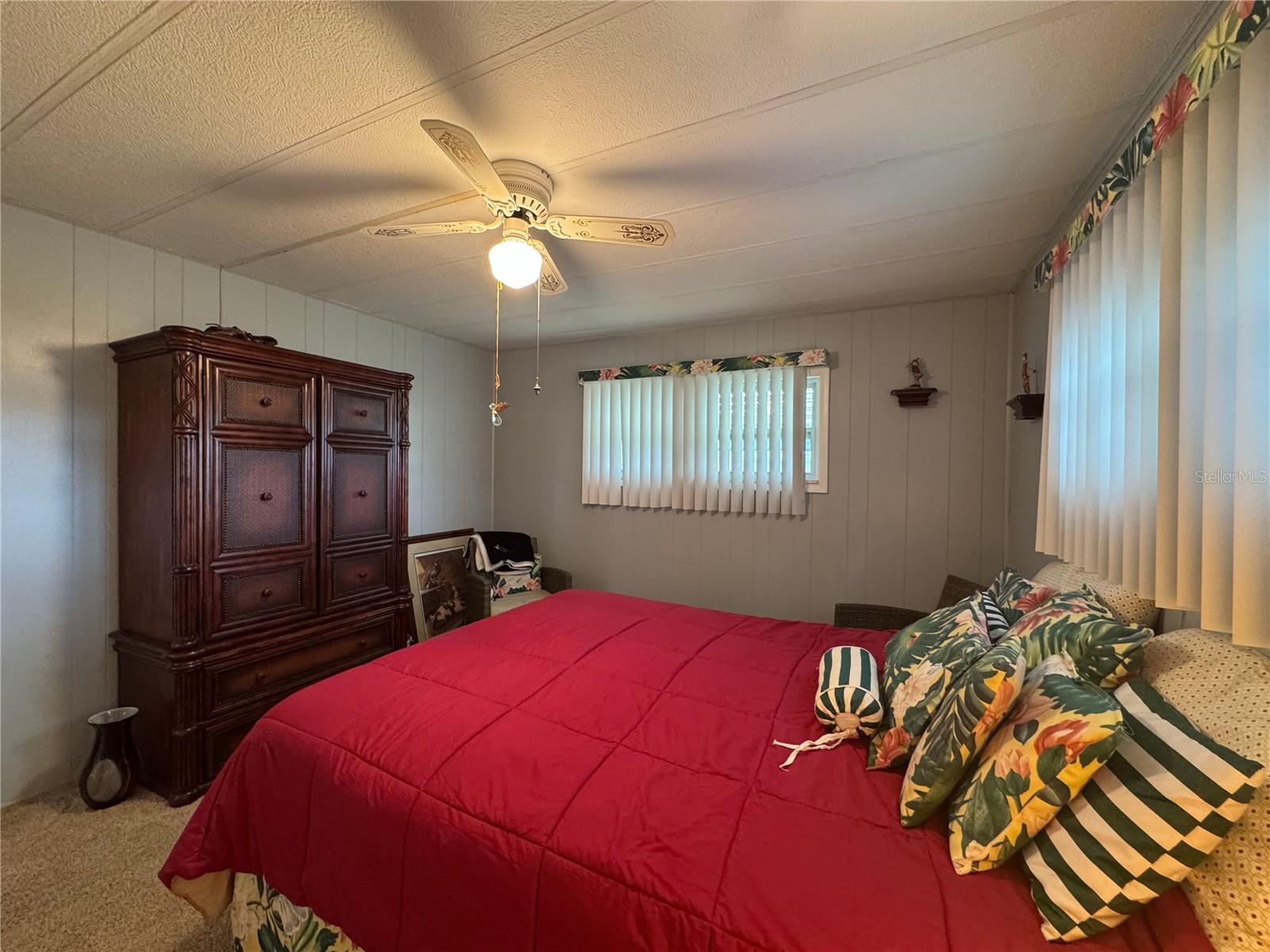 HAWTHORNE AT LEESBURG A COOP - Residential