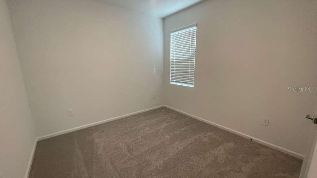 BRONSONS RIDGE 32S - Residential Lease