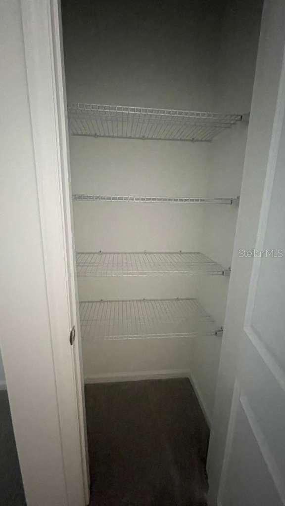 BRONSONS RIDGE 32S - Residential Lease