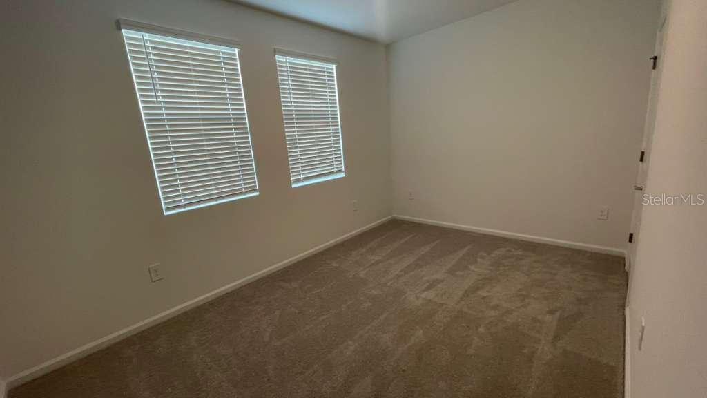 BRONSONS RIDGE 32S - Residential Lease