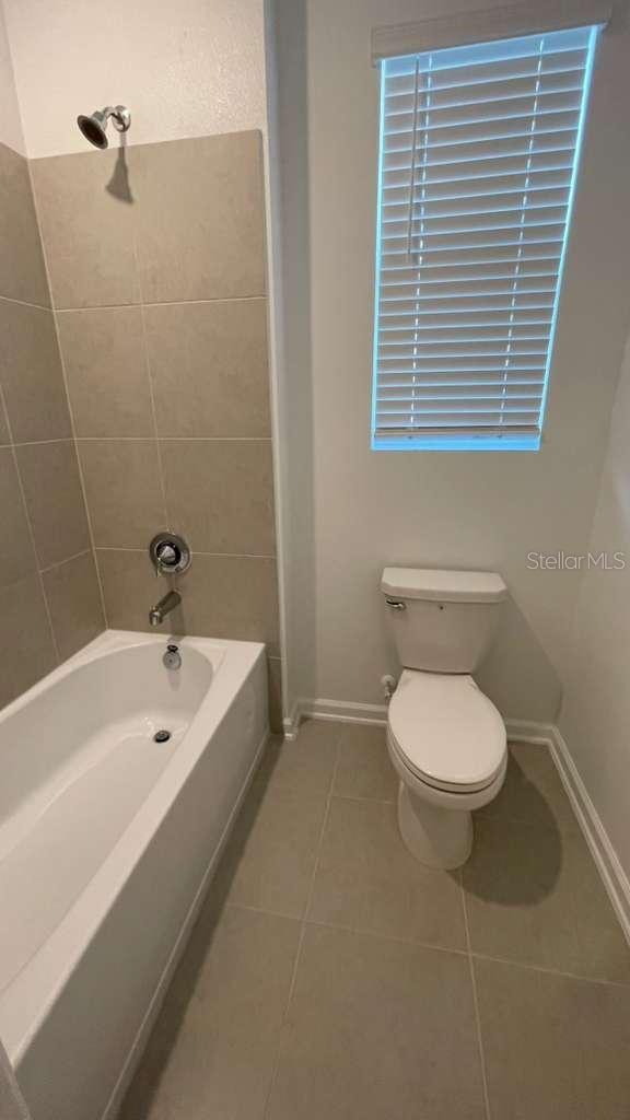 BRONSONS RIDGE 32S - Residential Lease