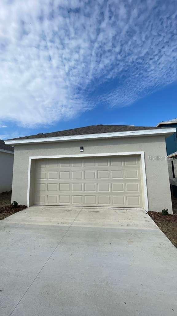 BRONSONS RIDGE 32S - Residential Lease