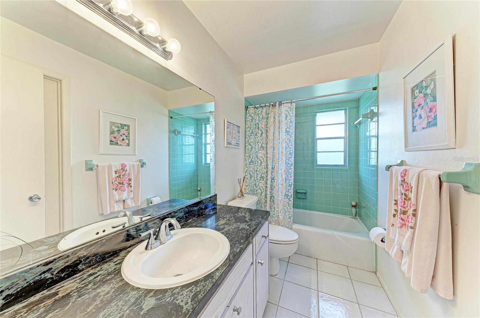 CAMBRIDGE VILLAGE - Residential