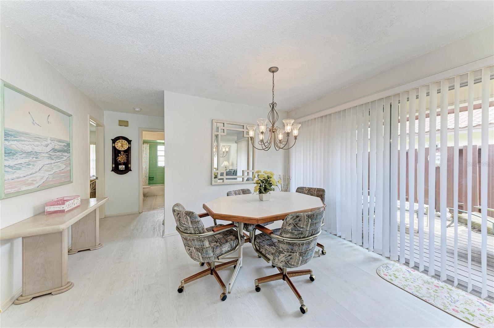 CAMBRIDGE VILLAGE - Residential