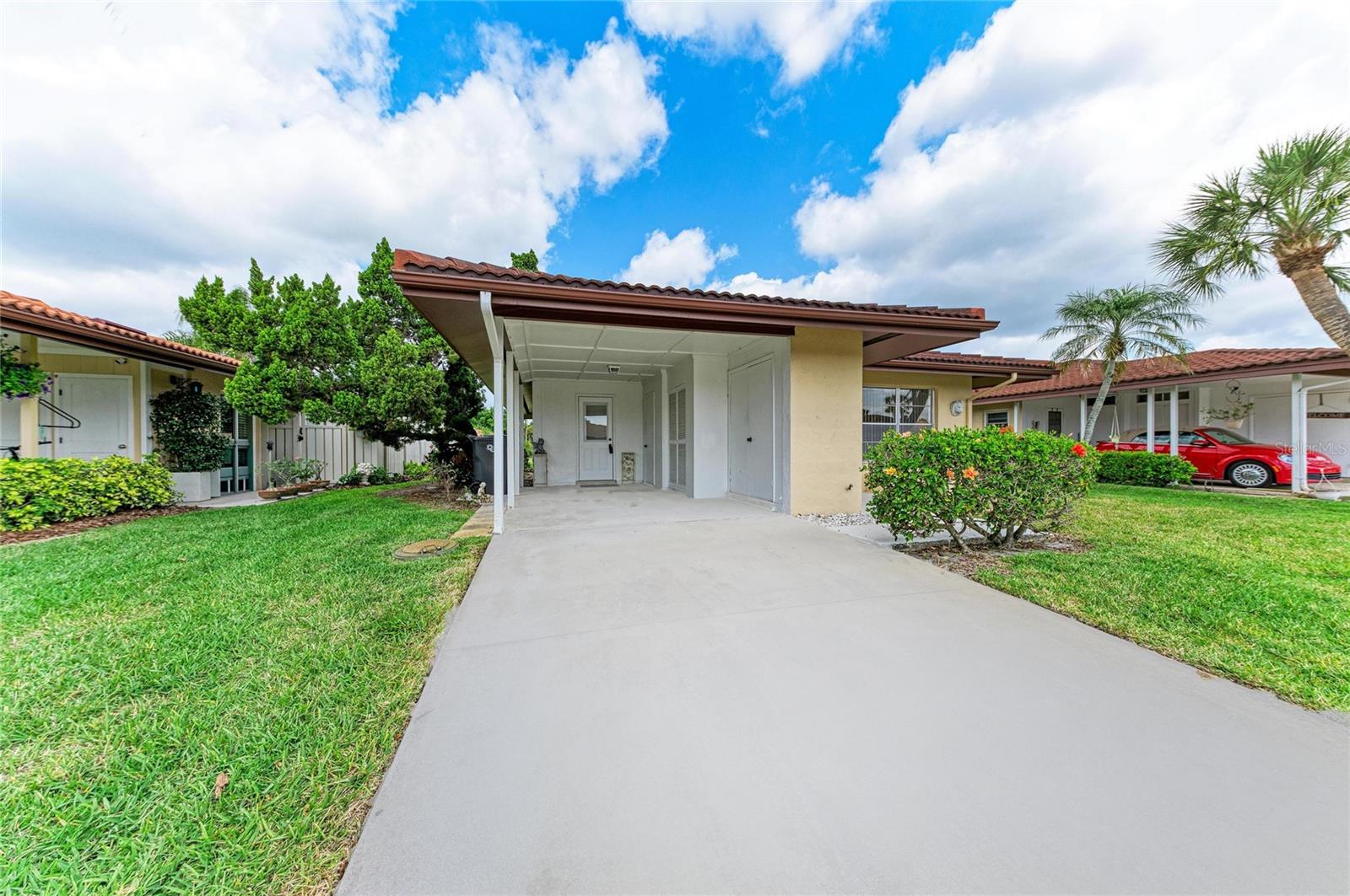 CAMBRIDGE VILLAGE - Residential