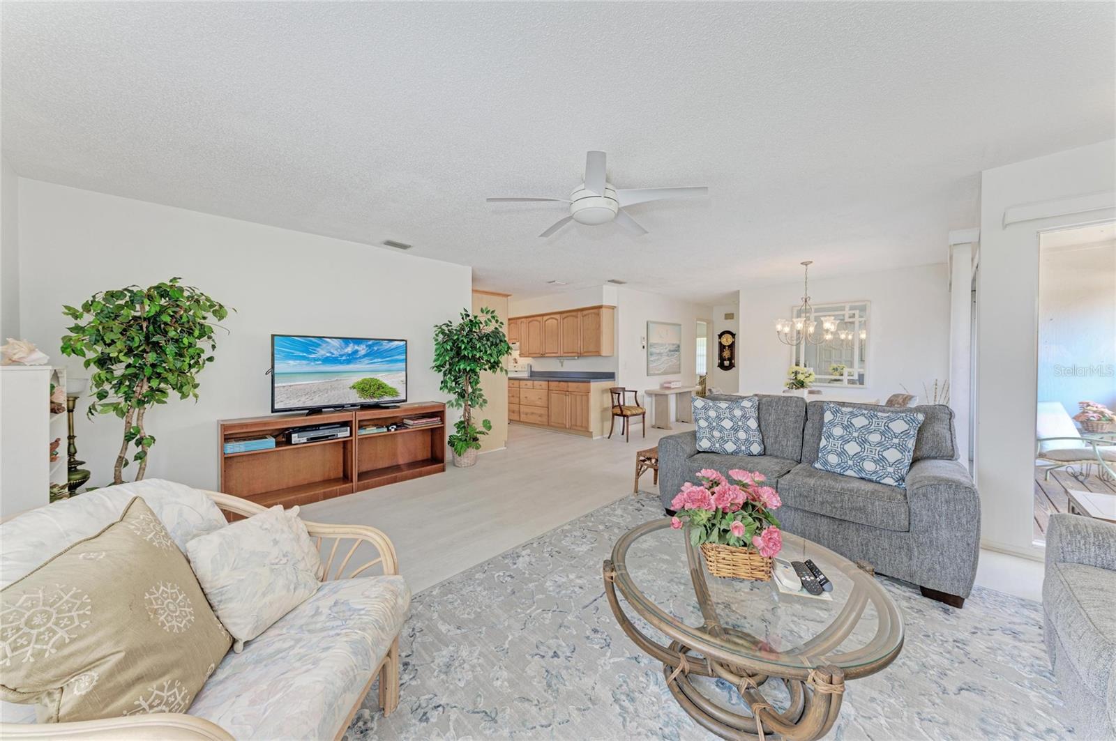 CAMBRIDGE VILLAGE - Residential