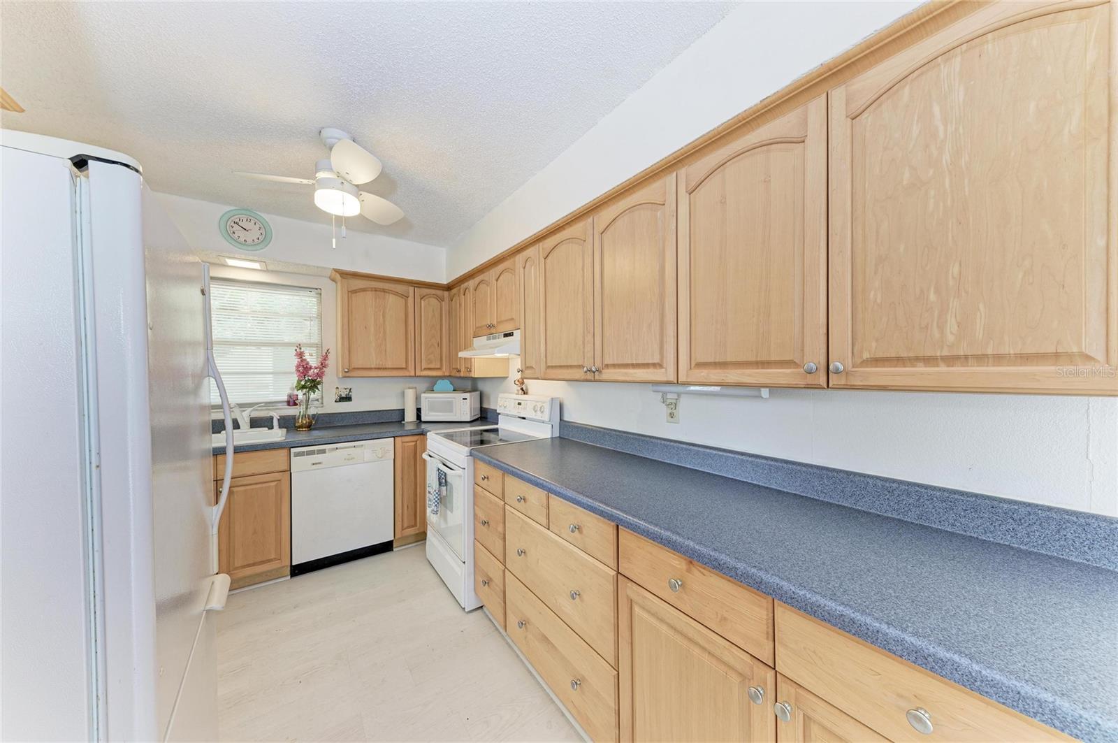 CAMBRIDGE VILLAGE - Residential