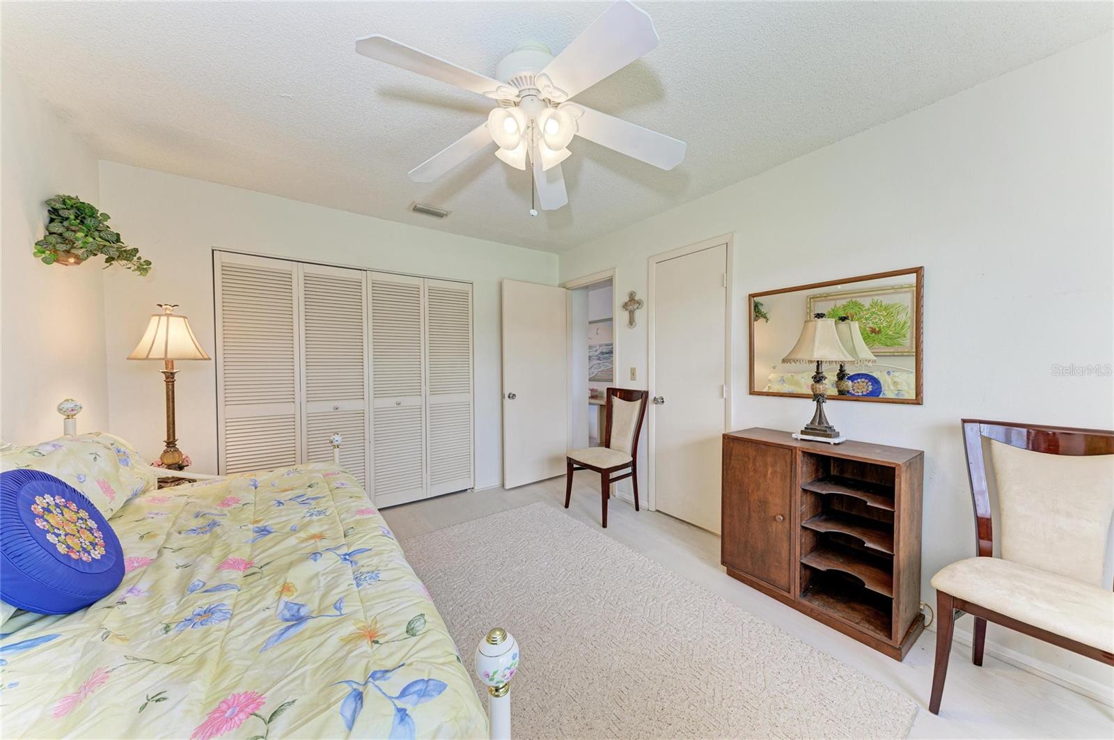 CAMBRIDGE VILLAGE - Residential