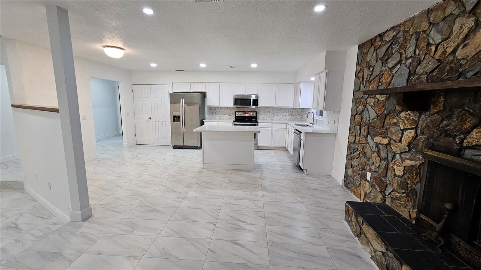 VIVA VILLAS - Residential