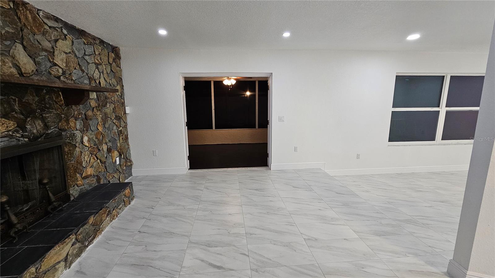 VIVA VILLAS - Residential