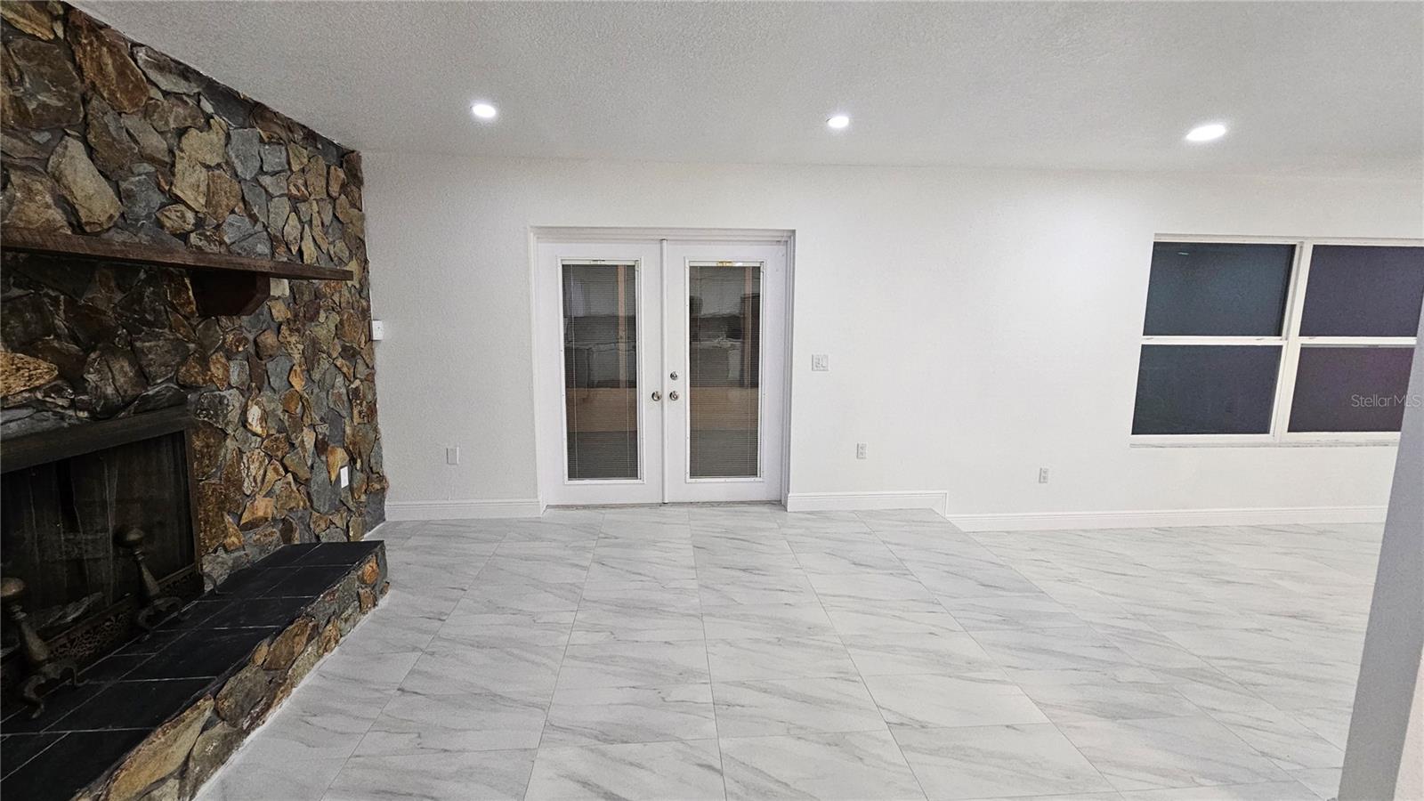 VIVA VILLAS - Residential