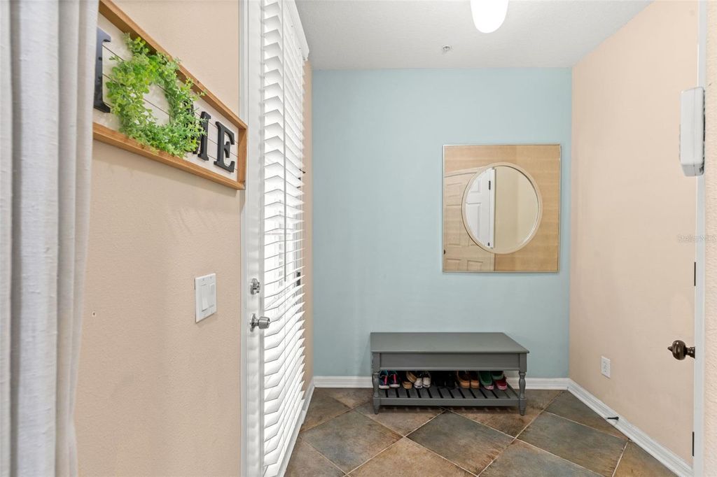 Photo of 918 Sombra St, Tampa, FL 33619 (MLS # TB8390487)