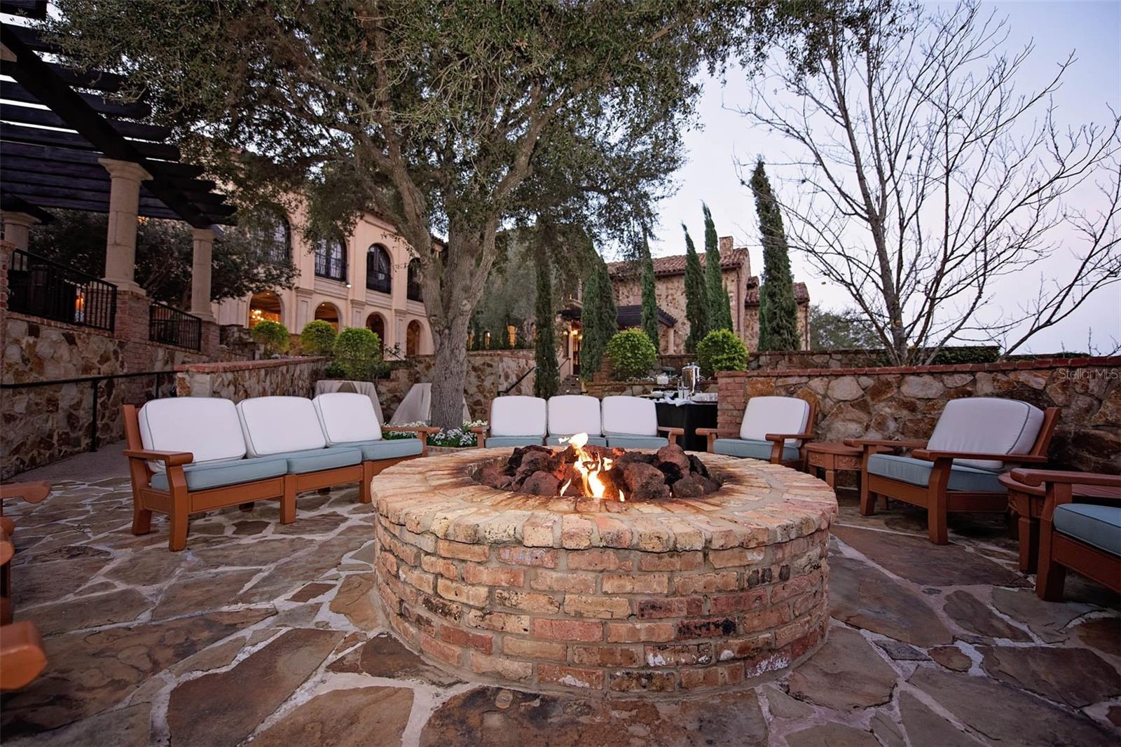 16036 PENDIO DRIVE