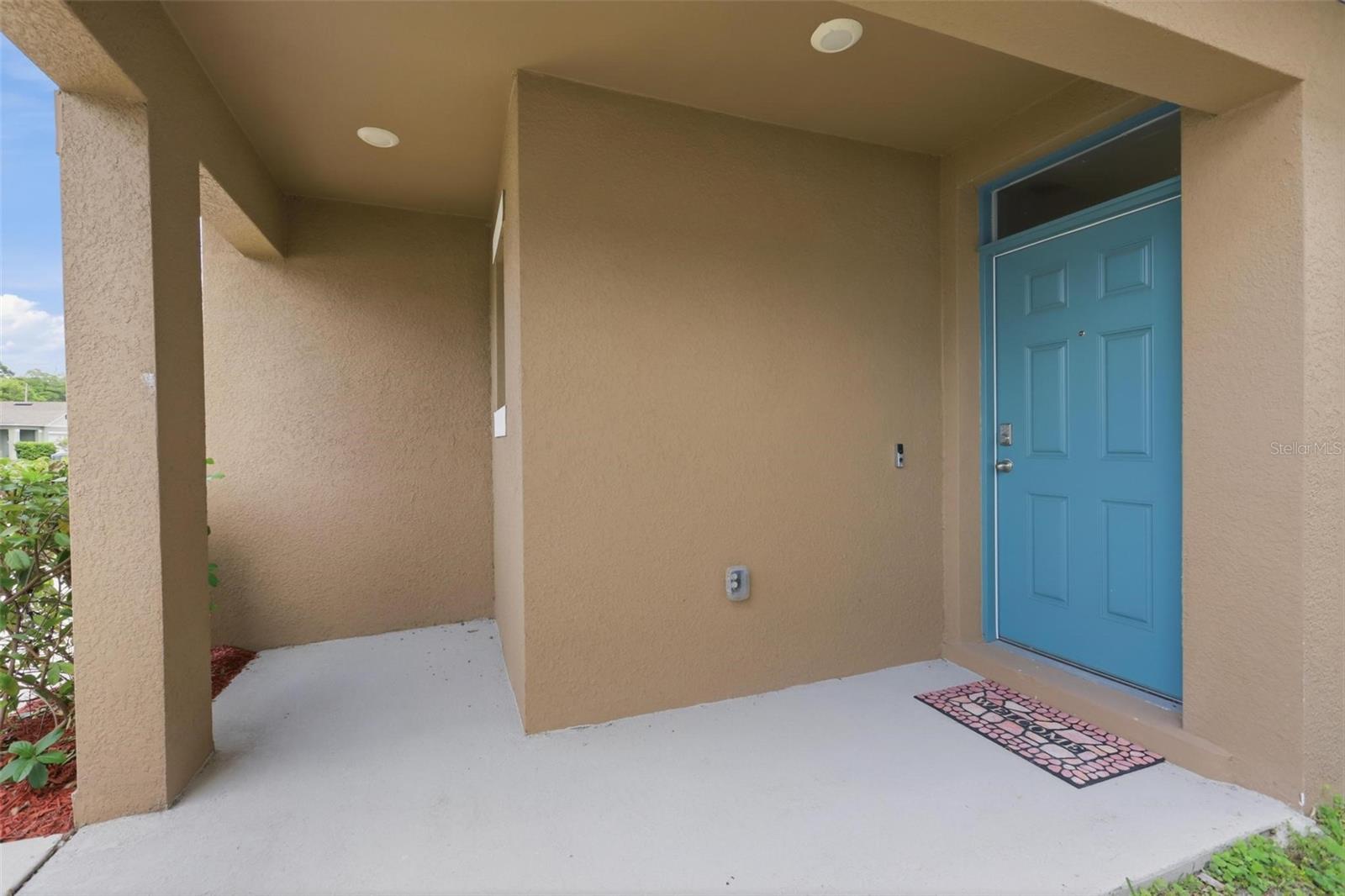 1732 SHADOW TRACE WAY