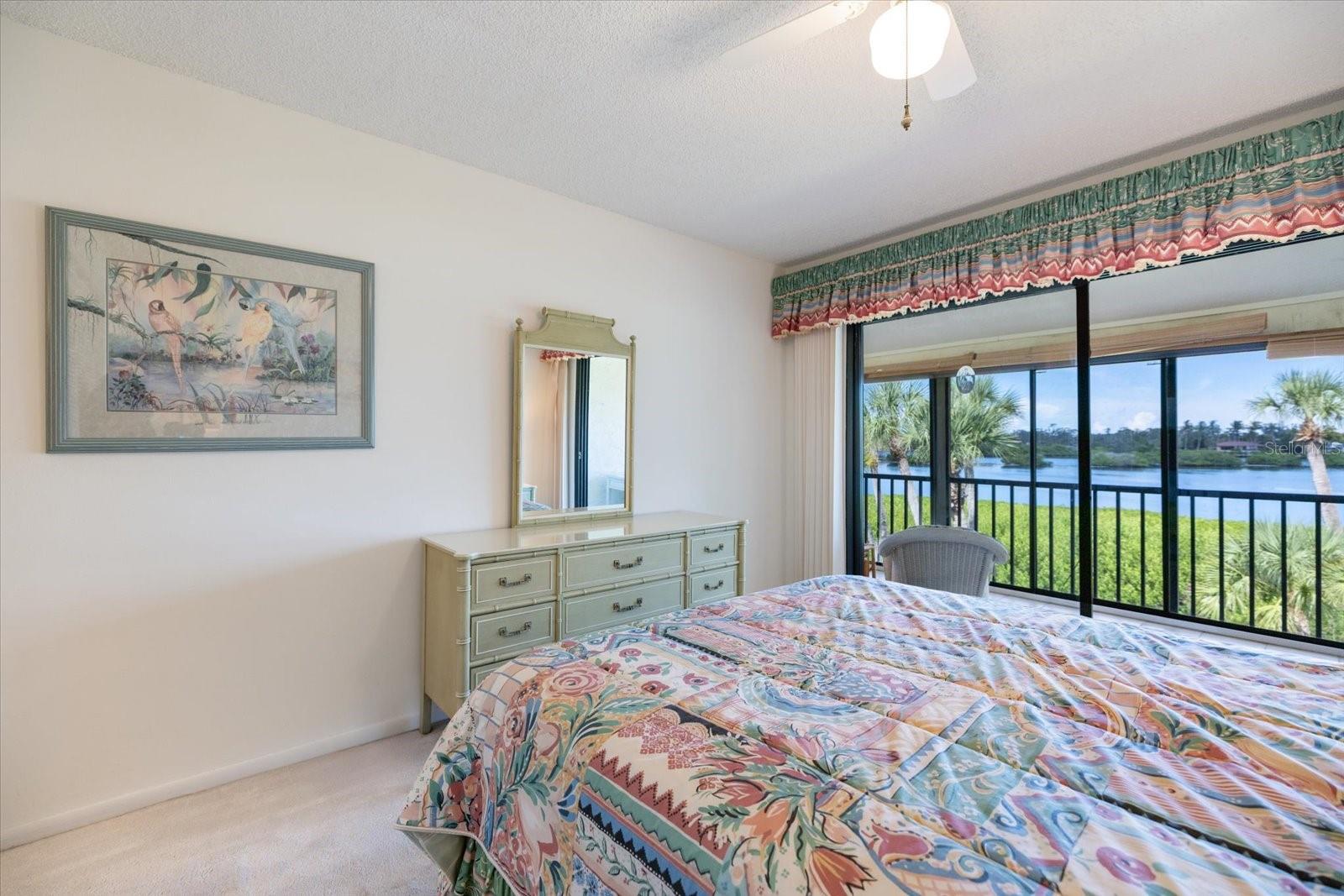 BIRD BAY II - Residential