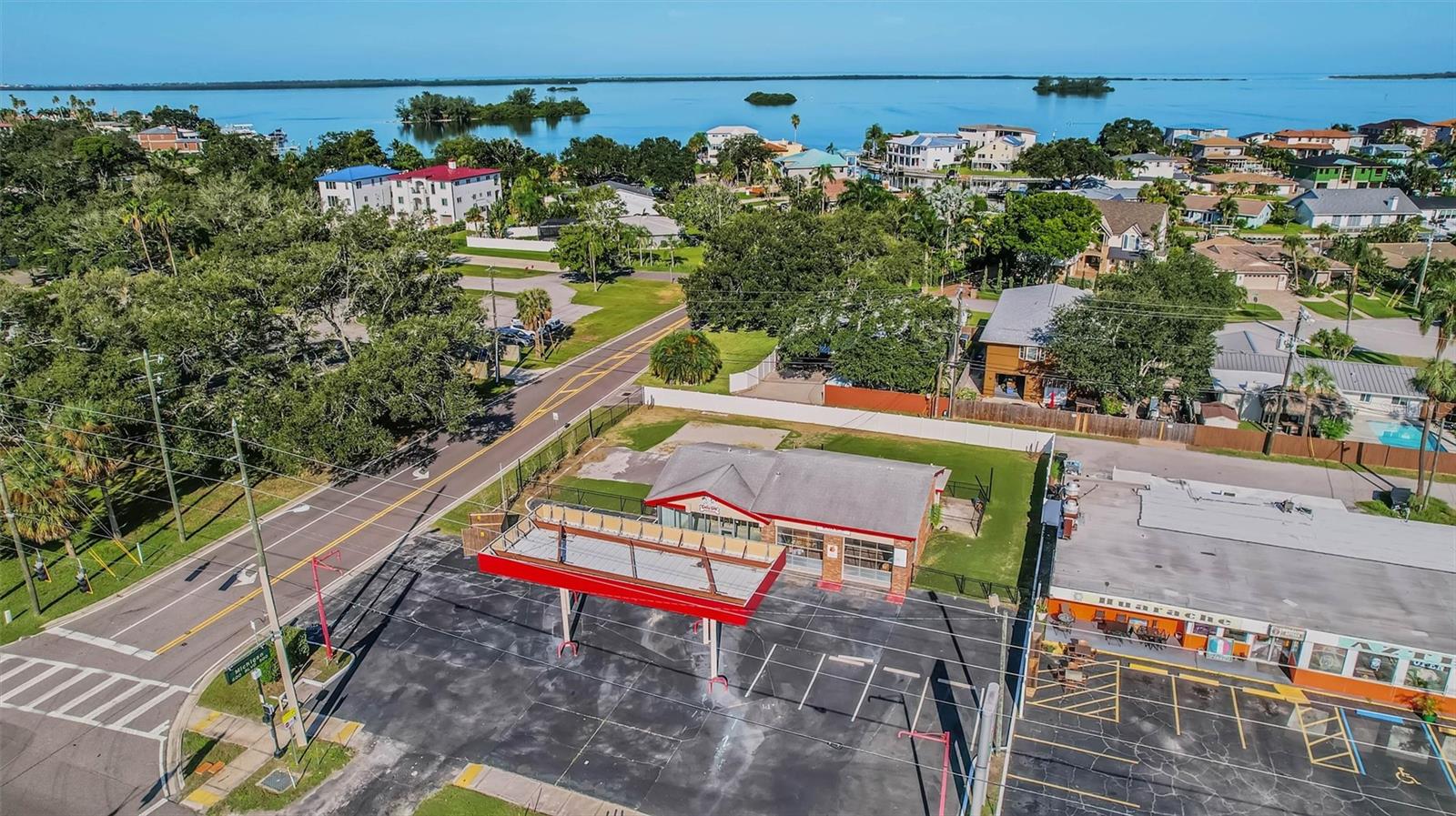 2000 BAYSHORE BOULEVARD