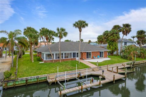 A home in MELBOURNE BEACH