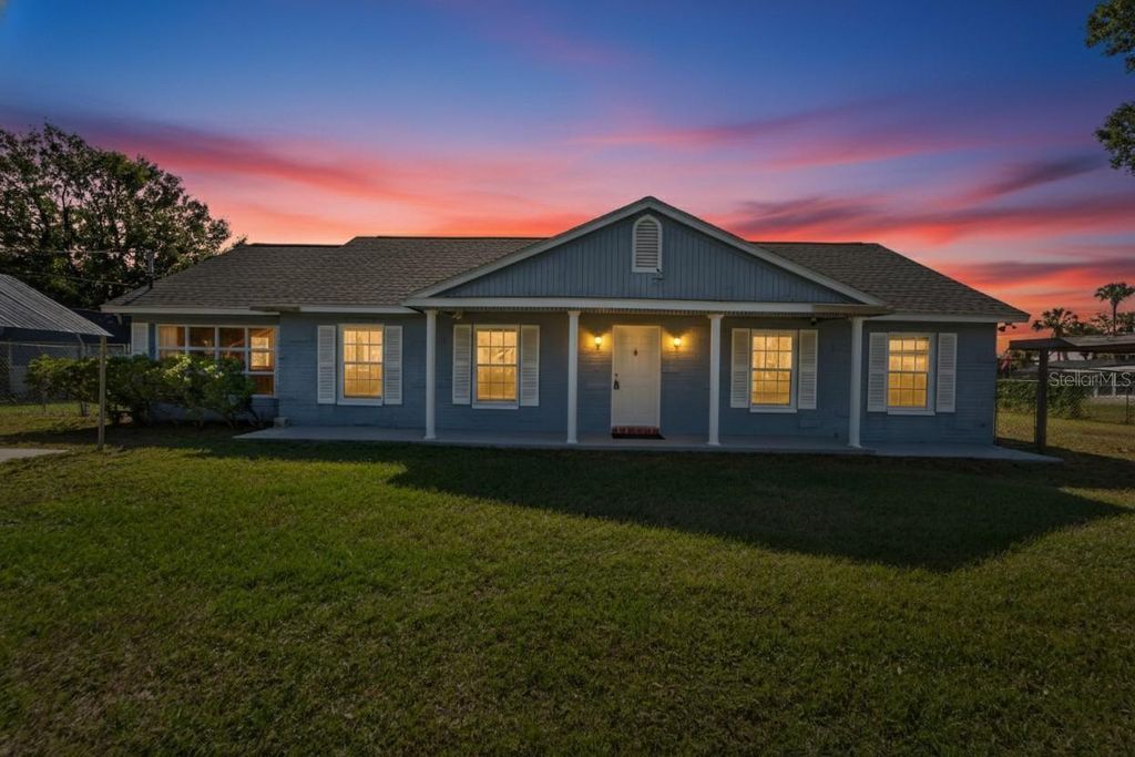 Photo of 9609 Starlite Drive, Riverview, FL 33578 (MLS # TB8446162)