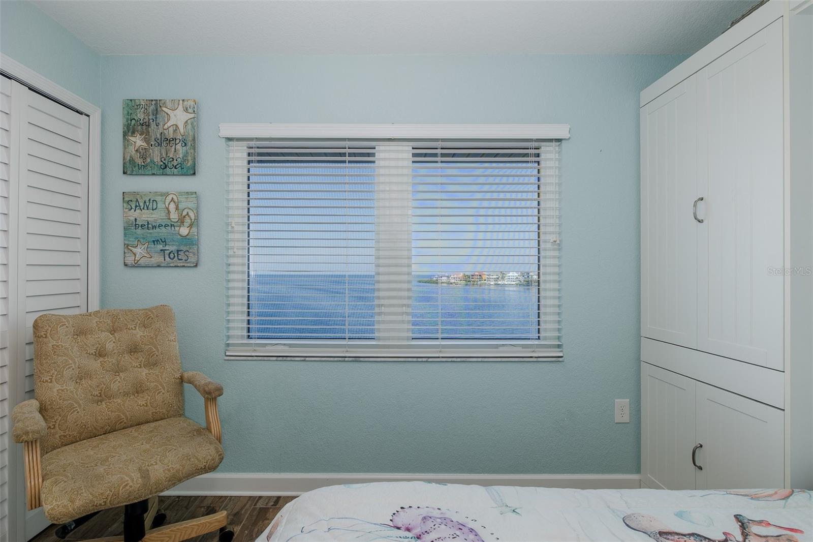 SAND PEBBLE POINTE CONDO 01 AMD 02 - Residential