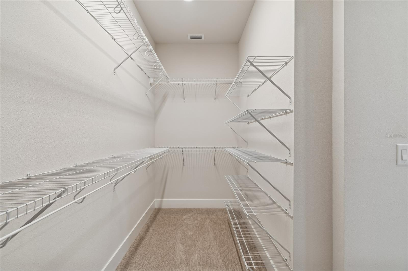 EMERALD LANDING AT WATERSIDE - Residential