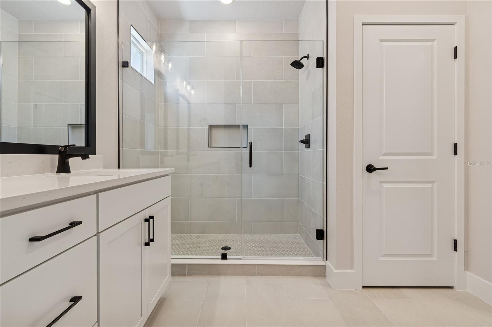 EMERALD LANDING AT WATERSIDE - Residential