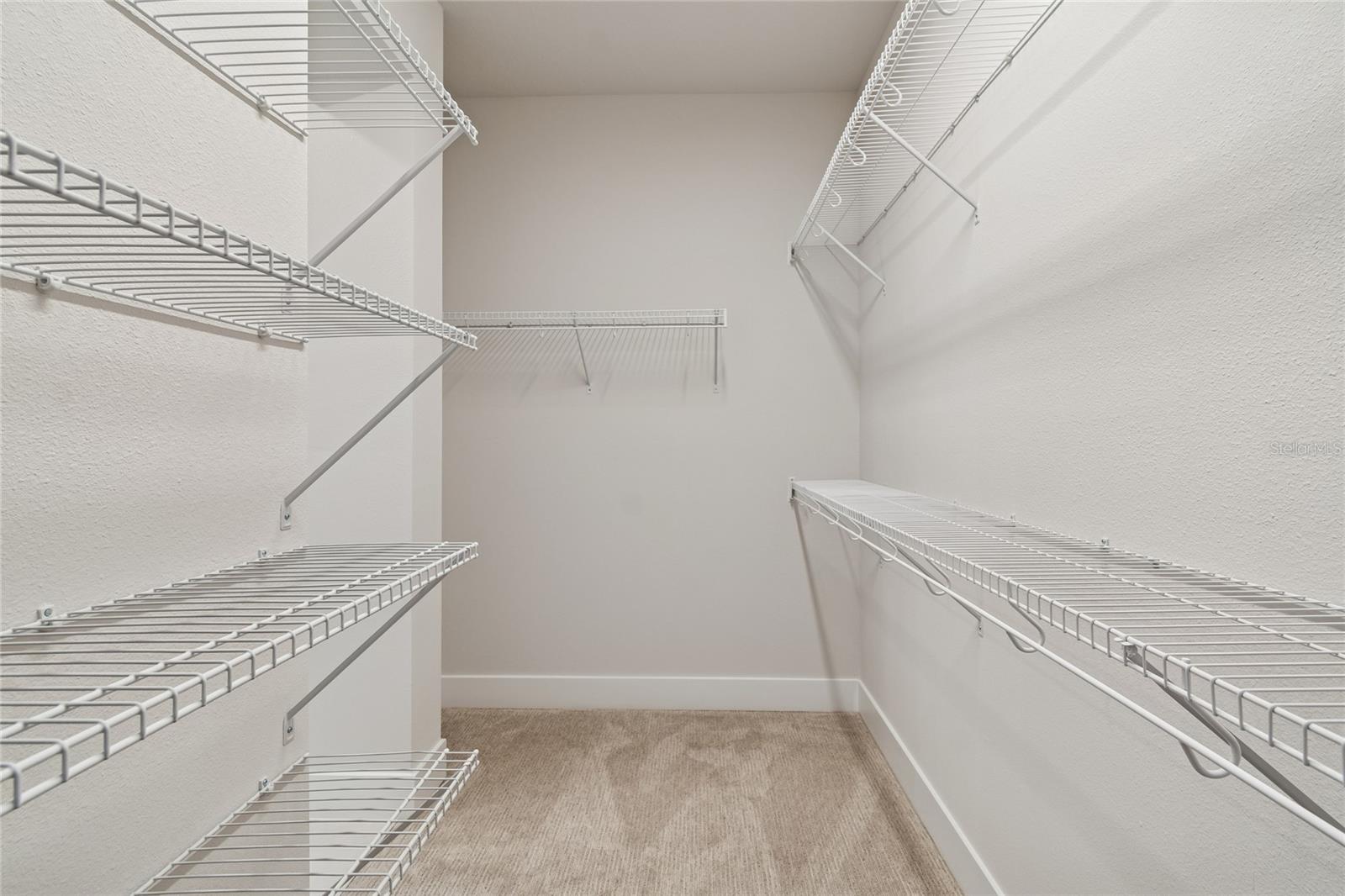 EMERALD LANDING AT WATERSIDE - Residential