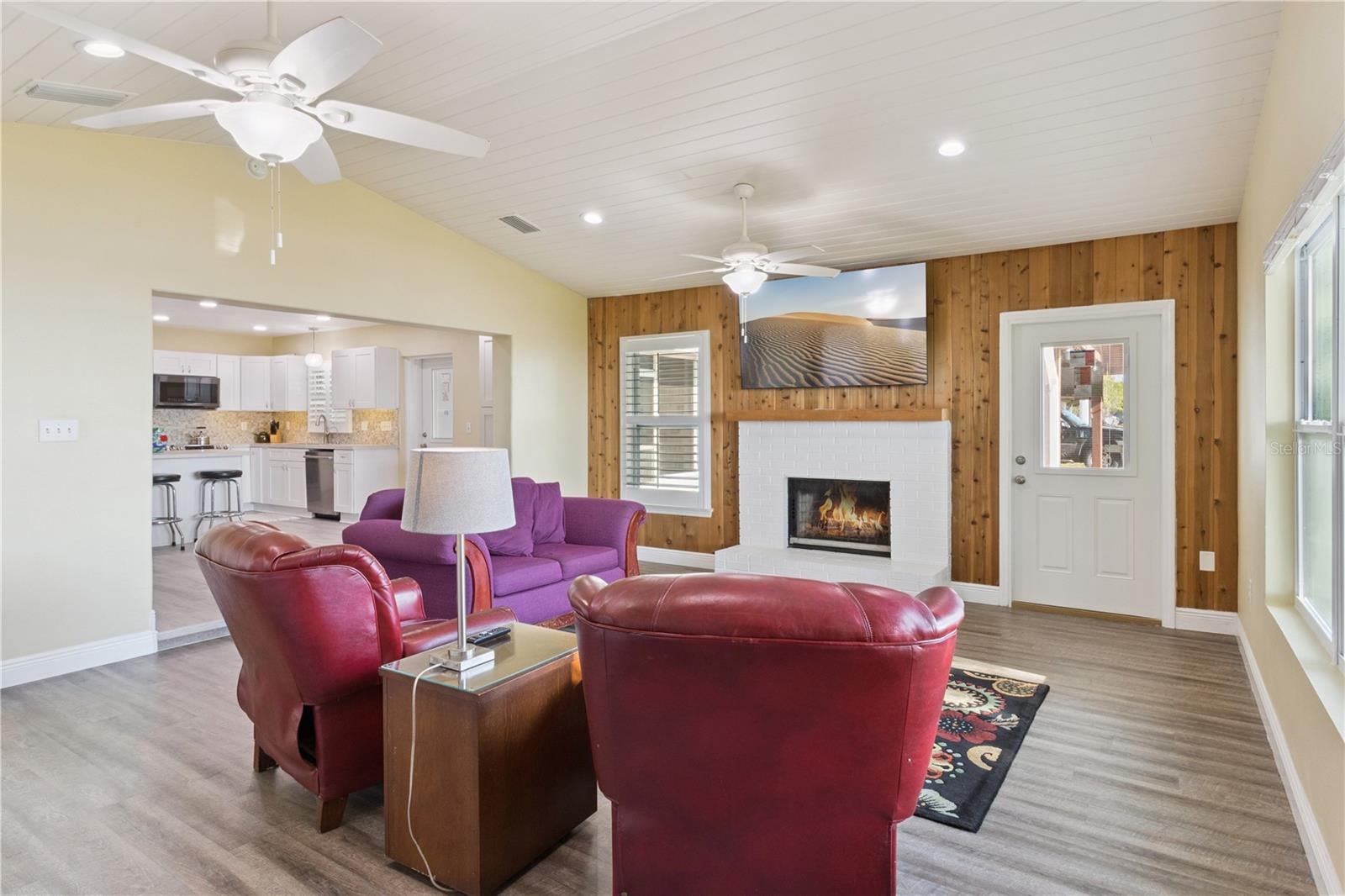 TIOTIE BEACH ESTATES UNIT 1 - Residential