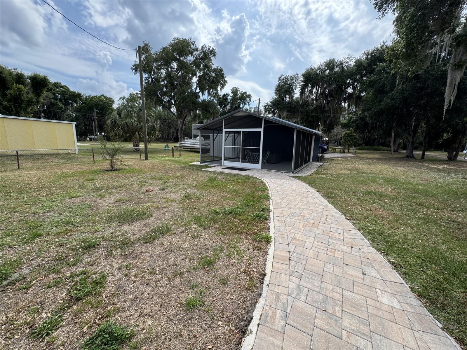 TIOTIE BEACH ESTATES UNIT 1 - Residential