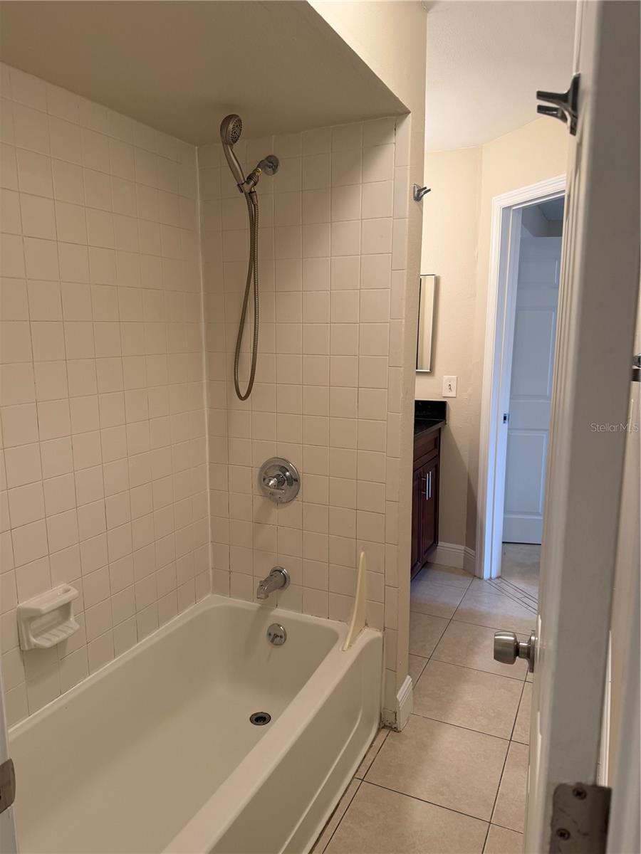 BELLA VISTA CONDO - Residential Lease