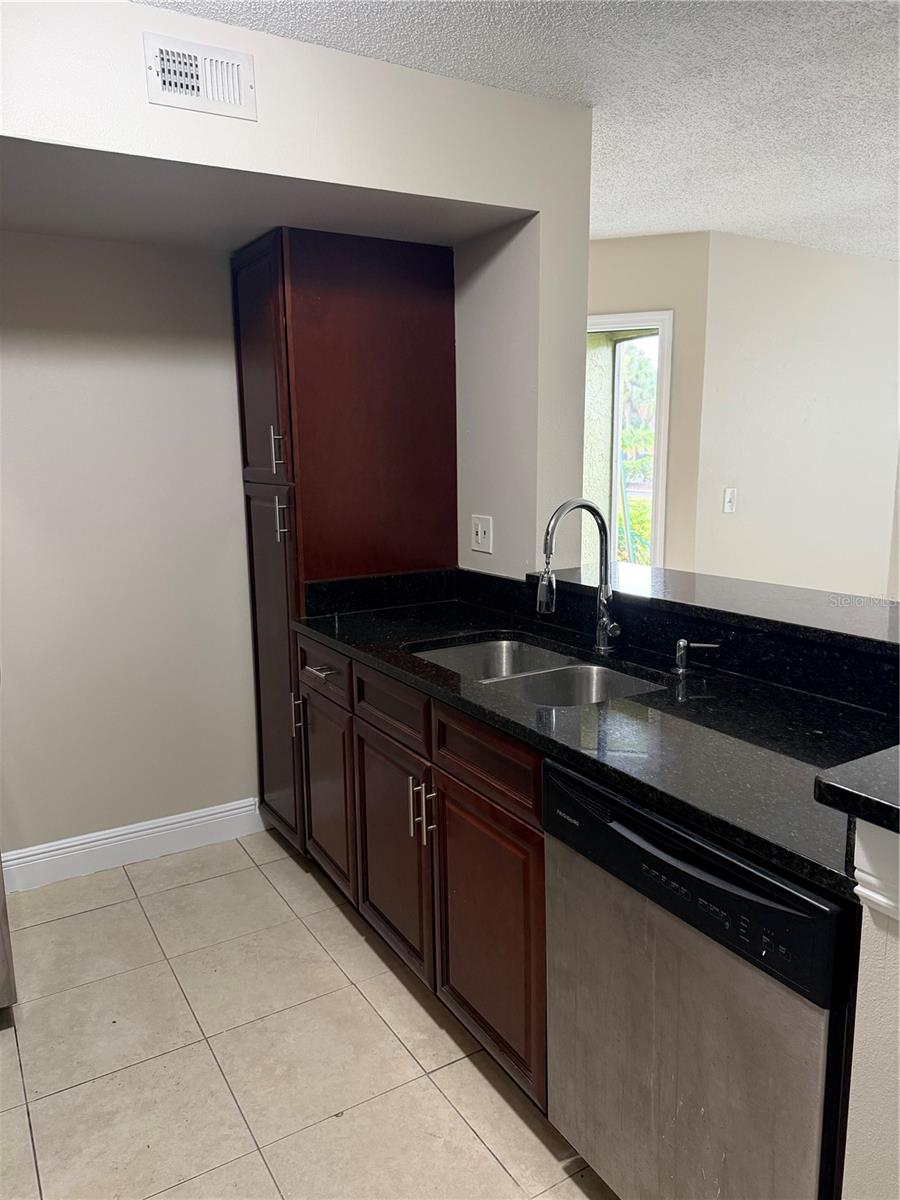 BELLA VISTA CONDO - Residential Lease