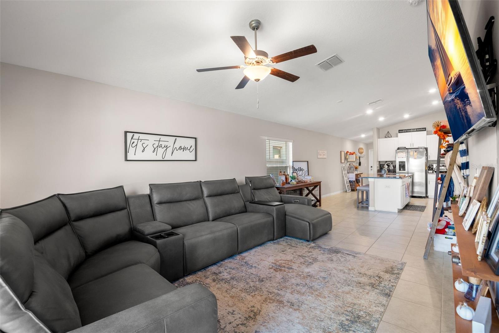 LAKESIDE PH 4 - Residential