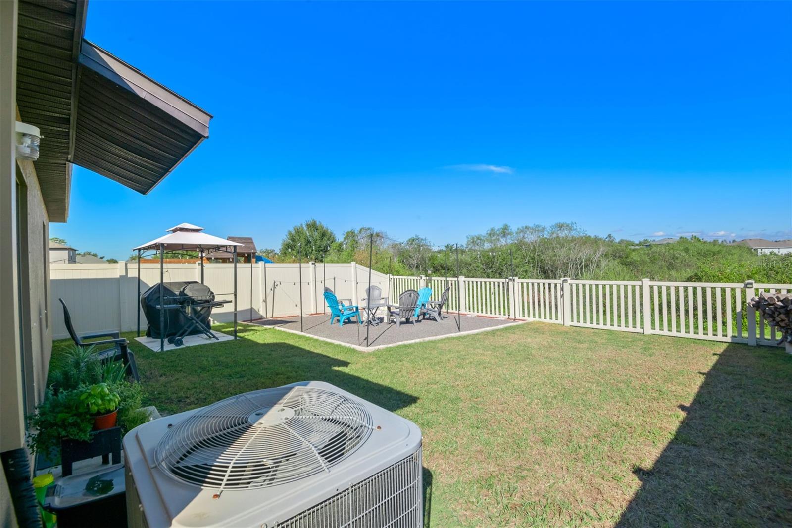 LAKESIDE PH 4 - Residential